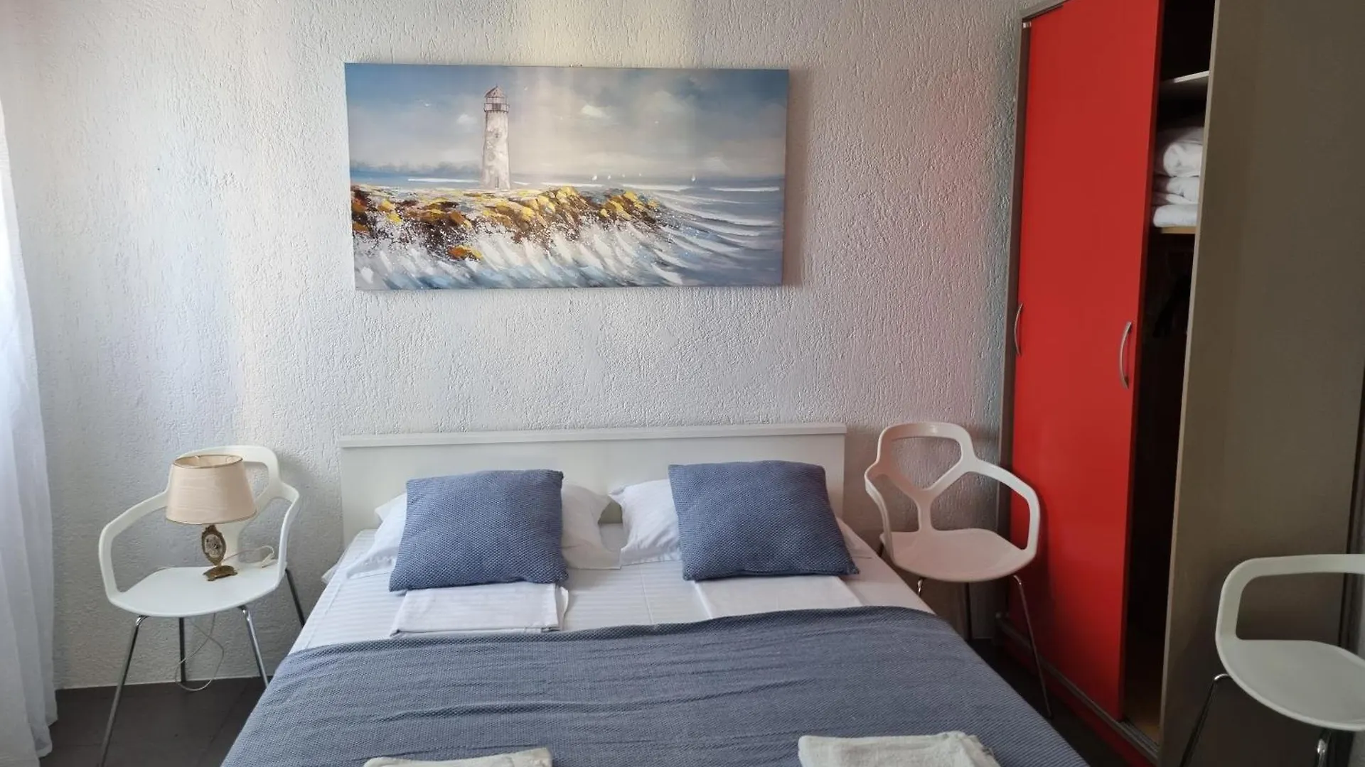 Apartments Miro Omisalj
